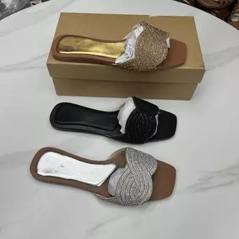Модные дизайнерские туфли на плоской подошве для женщин 2024 года, новые летние пляжные тапочки со стразами для женщин, дышащие полые дорожные тапочки 37 серебряный