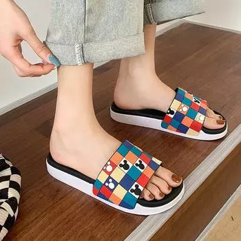 Модные домашние тапочки для женщин, удобные модные сандалии на плоской подошве, женские, летние, новинка 2024 года, повседневные, для дома, милые, женские, популярные 36-37 белый