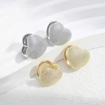 Модные двусторонние серьги Love