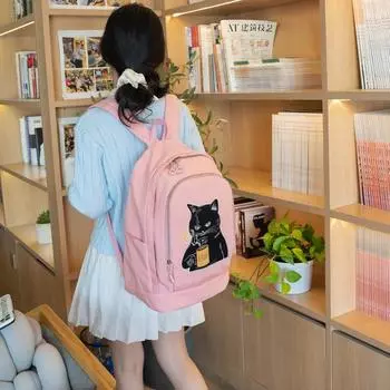 Модные и модные выкройки кошек в одном Instagram для студентов. Простые и милые женщины с высокой эстетической ценностью и рюкзаком большой вместимости