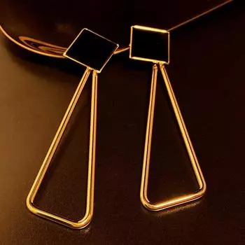 Модные и простые большие треугольные серьги с иглами из серебра 925 пробы и атмосферным темпераментом. Серьги с простыми и модными серьгами