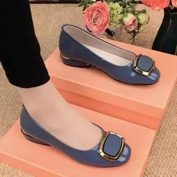 Модные и удобные туфли для средней молодежи на низком каблуке из лакированной кожи с сеткой и красной квадратной пряжкой 37