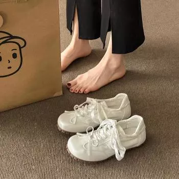 Модные и удобные весенне-летние балетки в спортивном стиле женские серебряные кроссовки Hundred De 35 серебряный