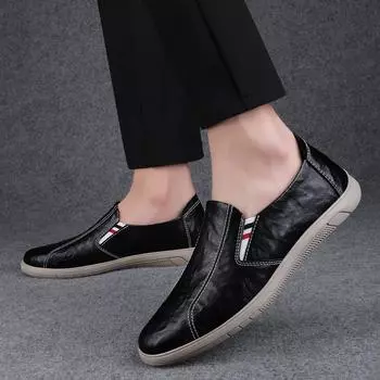 Модные итальянские брендовые мужские туфли из натуральной кожи, повседневная обувь на мягкой подошве, мужские мокасины, универсальные туфли на плоской подошве, простые туфли для вождения 38 чёрный