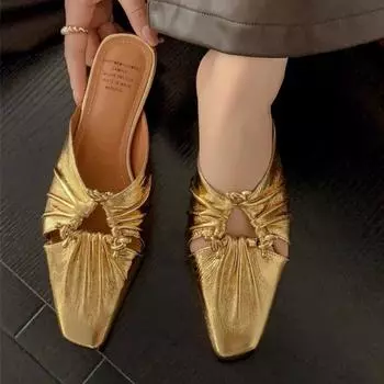 Модные классические женские мюли с квадратным носком 2024 года, летние женские тапочки в корейском стиле с закрытым носком, удобные повседневные тапочки на низком каблуке 34 серебряный