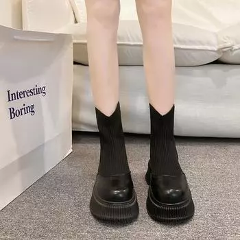 Модные короткие сапоги в стиле пэчворк для женщин, осень и зима 2024, новый дизайн с квадратным каблуком и круглым носком, темпераментная женская обувь 35 чёрный