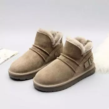 Модные короткие зимние ботинки на трубке. Новые женские кожаные шерстяные короткие сапоги зимой с плюшевой теплой женской хлопковой обувью. 40