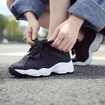Модные кроссовки для женщин Универсальная женская повседневная обувь Удобные и мягкие женские кроссовки на толстой подошве 2024 года Горячие Tenis De Mujer 36 чёрный