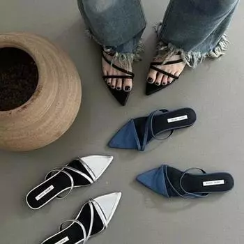 Модные лаконичные сандалии на плоской подошве с острым носком, женские летние элегантные тапочки с открытым носком и перекрестными ремешками на низком каблуке для женщин Sandalias Planas 35 серебряный