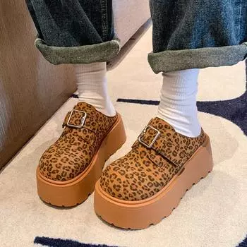 Модные леопардовые балетки женские мюли на платформе замшевые тапочки зимние плюшевые хлопковые туфли на высоком каблуке шлепанцы трендовые туфли с открытой пяткой Zapatos Mujer 35 коричневый