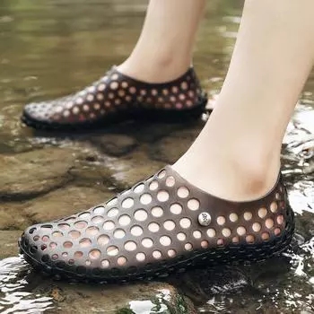 Модные летние мужские и женские пляжные сандалии для сада, обувь для пар, водные виды спорта, быстросохнущие туфли для отдыха на природе, мужская обувь для прогулок 35 чёрный