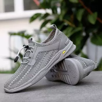 Модные летние мужские кроссовки, высококачественная сетчатая повседневная обувь, мокасины, дышащие прогулочные туфли, мягкие мокасины для вождения 36 чёрный