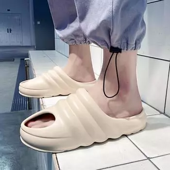 модные летние мужские тапочки повседневные пляжные сандалии мужские нескользящие тапочки домашние шлепанцы для ванной на мягкой подошве мужские туфли на толстой подошве 39 бежевый