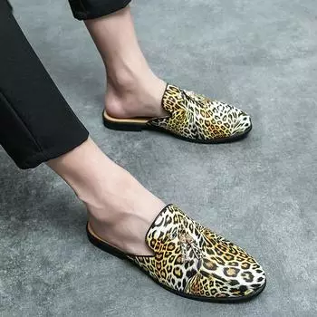 Модные летние полуботинки без застежек для мужчин, кожаные тапочки, повседневные мюли, дышащие удобные мокасины большого размера, леопардовая мода 38 золотой