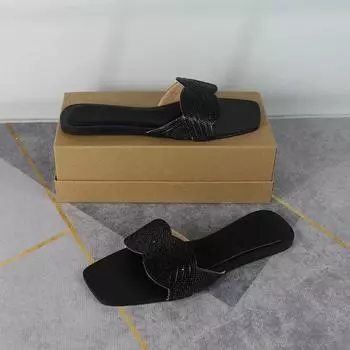 модные летние сандалии на плоской подошве повседневные 2024 брендовые дизайнерские женские блестящие уличные тапочки обувь дышащие модные черные шлепанцы 37 серебряный