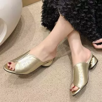Модные летние тапочки для женщин, элегантные золотистые туфли на низком каблуке, серебристые мягкие кожаные босоножки на высоком каблуке, повседневная обувь, размер 35--43 35 серебряный