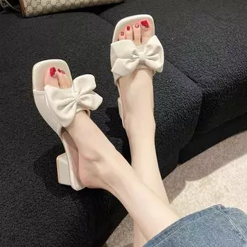 Модные летние тапочки с бантом, элегантная женская обувь 2024 года, пляжная обувь для женщин, открытая на низком каблуке, домашняя обувь 35 бежевый