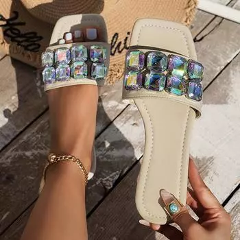 Модные летние тапочки со стразами для женщин, удобные пляжные шлепанцы с квадратным носком, женские сандалии на плоской подошве с кристаллами, большие размеры 43 бежевый