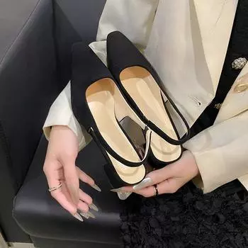 Модные летние женские новые сексуальные остроносые ретро-туфли на высоком каблуке из искусственной кожи для банкета и вечеринки, женские сандалии большого размера 35 бежевый