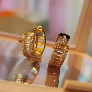 Модные маленькие серьги-кольца золотого цвета для женщин, новые модные серьги с цирконом, ювелирные изделия, свадебные аксессуары, подарки золотой