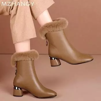 модные меховые туфли с острым носком женские ботильоны дизайнерские туфли на среднем каблуке кожаные массивные ботинки челси зима 2024 тренд готика женские ботинки 35 чёрный