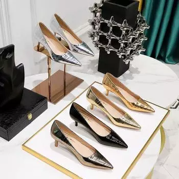 Модные металлические туфли-лодочки с острым носком и тиснением на низком/среднем каблуке для вечеринок или осени 34