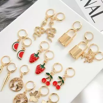 Модные милые серьги, комплект женских красных, клубничных и вишневых сережек, милые винтажные ювелирные изделия