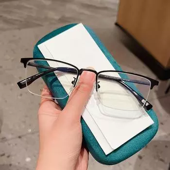 Модные мужские деловые повседневные матовые оправы для очков в полуоправе. Очки для близорукости можно приобрести по рецепту.