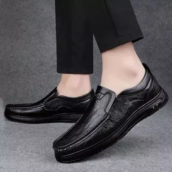 Модные мужские деловые туфли из натуральной кожи, новое поступление 2024 года, мужские мокасины, универсальные мужские кроссовки для ходьбы, высококачественные туфли на плоской подошве для мужчин 38 чёрный