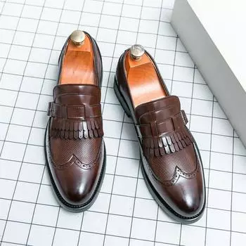 Модные мужские кожаные повседневные туфли с кисточками, классические коричневые мужские деловые туфли, остроносые свадебные туфли жениха на мягкой подошве 38 чёрный