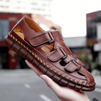 Модные мужские кожаные туфли с вырезами, прочные мужские сандалии ручной работы с антиколлизионным носком, нескользящие летние туфли для отдыха на пляже на плоской подошве 38 чёрный