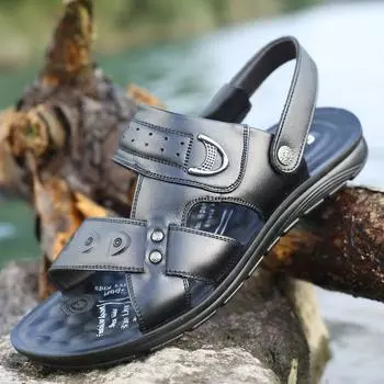 Модные мужские новые тапочки кожаные летние сандалии повседневная пляжная обувь сандалии из коровьей кожи нескользящие тапочки модные и удобные 38 чёрный