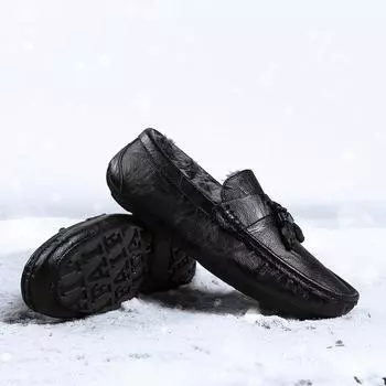 Модные мужские повседневные мокасины Теплые меховые туфли Зимние туфли на плоской подошве Повседневные мужские деловые формальные хлопковые модные туфли Итальянские туфли из мягкой кожи 38 чёрный