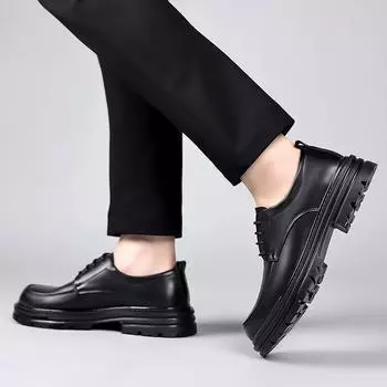 Модные мужские туфли из кожи в деловом стиле, минималистичный и универсальный дизайн, повседневные, офисные, для отдыха на природе, деловые, мужские туфли с толстой подошвой 38 чёрный