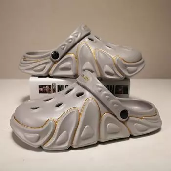 Модные мужские уличные сандалии, тапочки, пляжные удобные сабо на мягкой подошве, дизайнерская мужская повседневная обувь, садовая обувь, мужские уличные сандалии 40-41