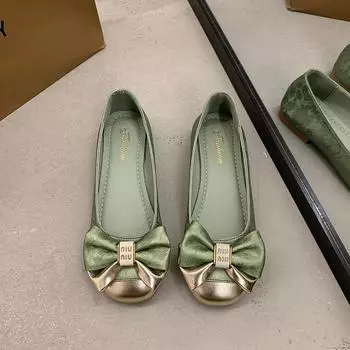 Модные новые французские банты маленькие кожаные туфли для женщин весна/лето британский стиль модные универсальные рабочие туфли One Step Single для женщин 38 чёрный