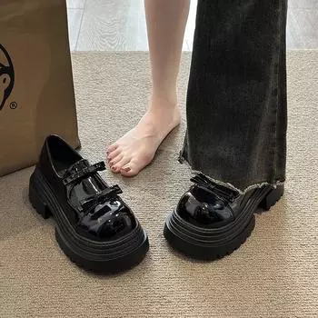 Модные новые французские лакированные туфли из кожи женские на толстом каблуке с одной педалью бант универсальные маленькие кожаные туфли трендовая обувь 35