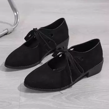 модные новые осенние женские туфли-лодочки на шнуровке с низким верхом для женщин, уличные туфли с неглубоким острым носком, туфли на низком каблуке и нескользящей платформе 36 чёрный