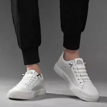 Модные новые поступившие кожаные мужские повседневные туфли, новые мужские туфли, нескользящие дышащие мужские туфли для скейтбординга 2024 года, стильные мужские легкие кроссовки 38 белый