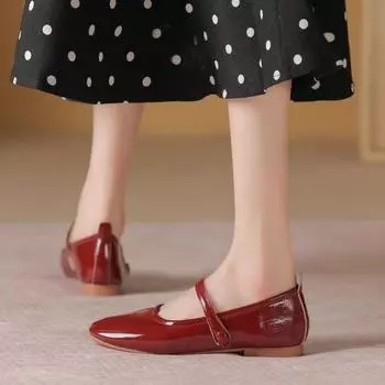 Модные новые туфли на плоской подошве для женщин, повседневные балетные танцевальные туфли, сандалии, осеннее дизайнерское платье, неглубокая ходьба, женская обувь 35 красный