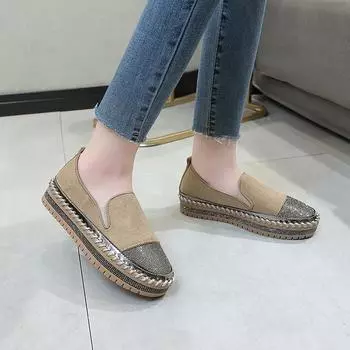 Модные осенне-зимние новые туфли на плоской подошве женские универсальные со стразами и пайетками на одной педали с толстой подошвой 35 чёрный