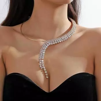 Модные ожерелья для женщин. Ювелирные изделия золотой