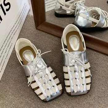 модные плетеные полые римские туфли женские летние 2024 новые нишевые дизайнерские квадратные босоножки на шнуровке на низком каблуке повседневные сандалии с бантом Универсальные 35 чёрный