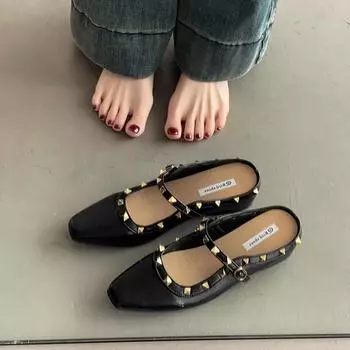 Модные популярные женские туфли летние универсальные черные туфли на высоком каблуке женские туфли с заклепками большого размера женская одежда увеличивающие рост туфли с острым носком 35 чёрный