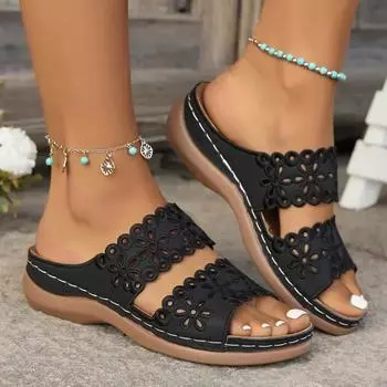 Модные повседневные тапочки 2024 года, лето, новый стиль, простые полые цветы, односложный дизайн, удобные повседневные женские тапочки на танкетке 36 чёрный