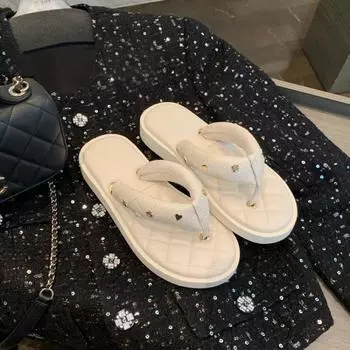 Модные повседневные тапочки на мягкой подошве 2024 года, летние тапочки с кексами, фея, ветер, толстая подошва, две пары, слипоны, мягкая подошва, полускольжение 35 бежевый