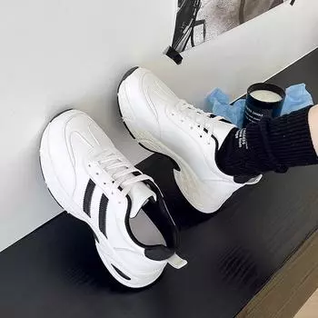 Модные повседневные туфли Daddy для женщин, осенние взрывные, все соответствующие, толстая подошва, высокие спортивные легкие кроссовки 36