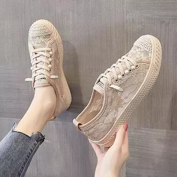 Модные повседневные женские туфли на плоской подошве в продаже с шикарными горячими теннисными туфлями с низким ударом для женщин по акции Тренд для бега 2024 года. Холщовая мода 35