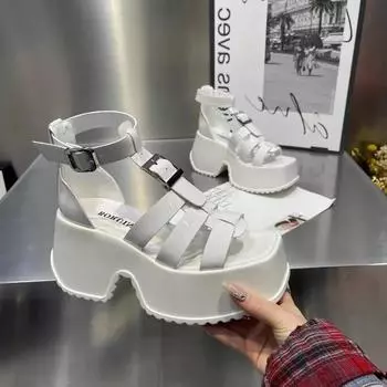 Модные простые босоножки на танкетке с пряжкой на платформе для женщин, дизайнерские туфли на мягкой подошве в римском стиле, модные туфли с открытым носком на высоком каблуке для женщин 35