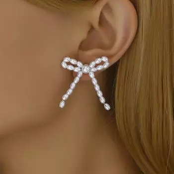 Модные простые ретро-серьги-гвоздики с геометрическим бантом и имитацией жемчуга белый